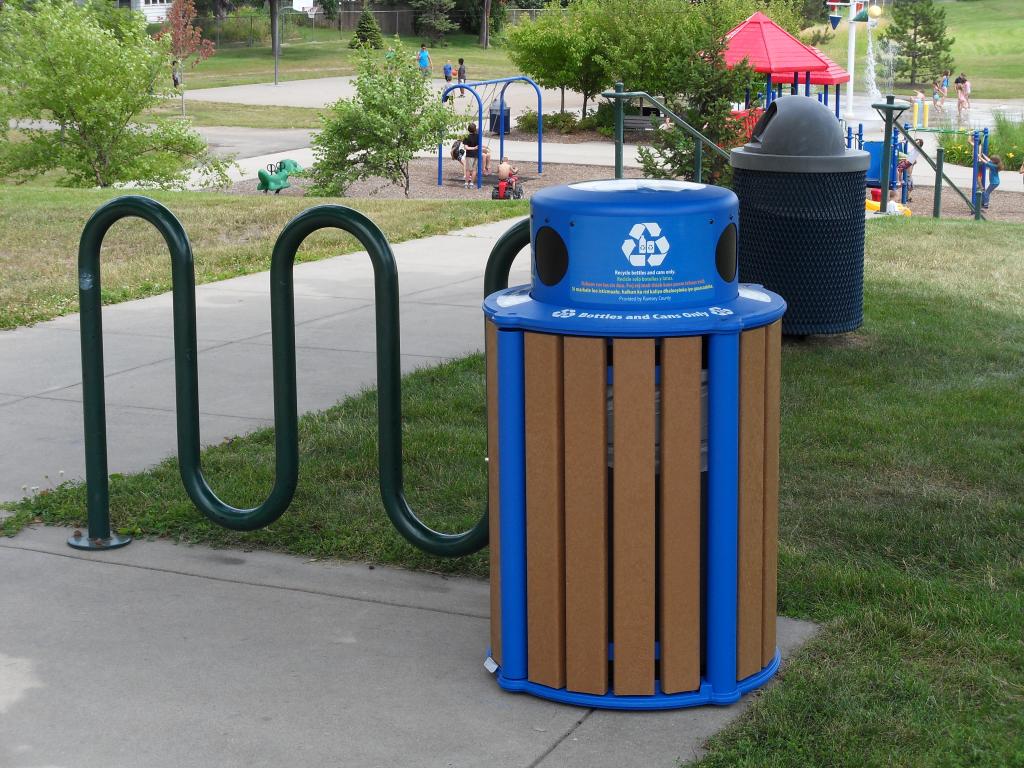 استانداردهای سطل زباله شهری